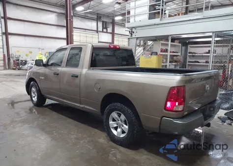 2010 Dodge Ram 1500 St z USA, uszkodzony, nr VIN 1D7RB1GK8AS238656